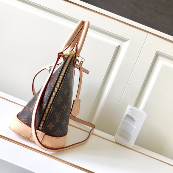 💥Louis Vuitton💥Alma BB Mini Handbag Crossbody Bag - Picture 3 of 9